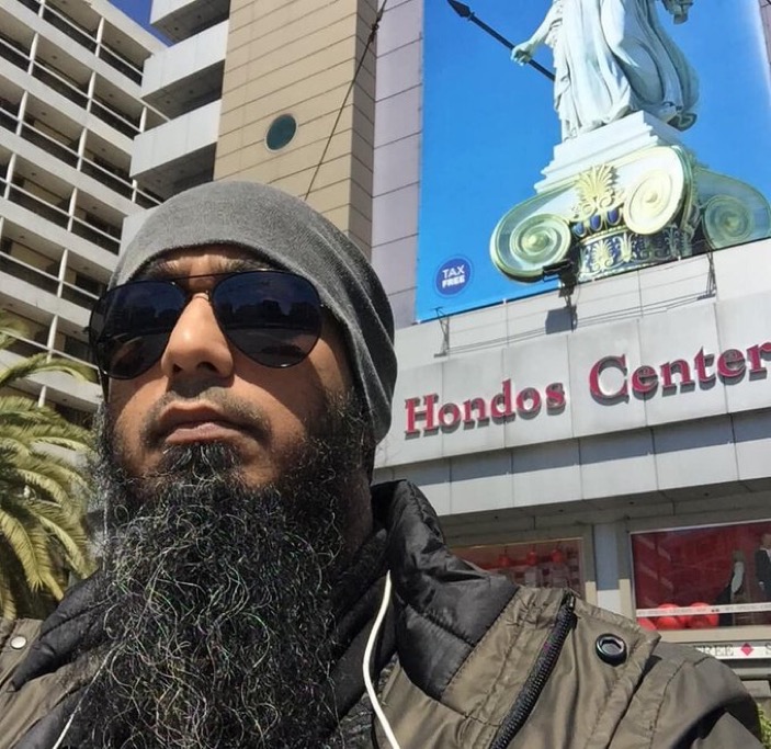 Μπαγκλαντεσιανός στην Ελλάδα αναρωτιέται γιατί δεν ξεσηκώνονται οι ισλαμιστές και στη Σουηδία, όπως στη Γαλλία! 8 IMG 5419