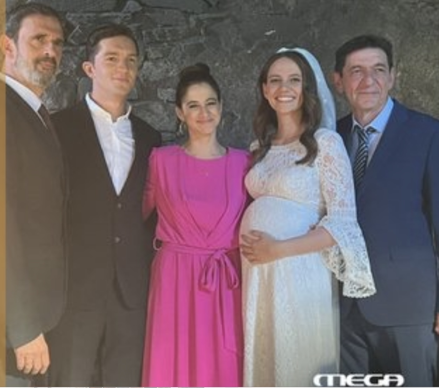 Σάλος με τις φωτογραφιες απο το τελευταίο επεισόδιο της σειράς Μαύρο Ρόδο που ανέβασε το Mega 9 IMG 5786