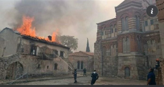 Κάψε και την Ακρόπολη Κυριάκο…