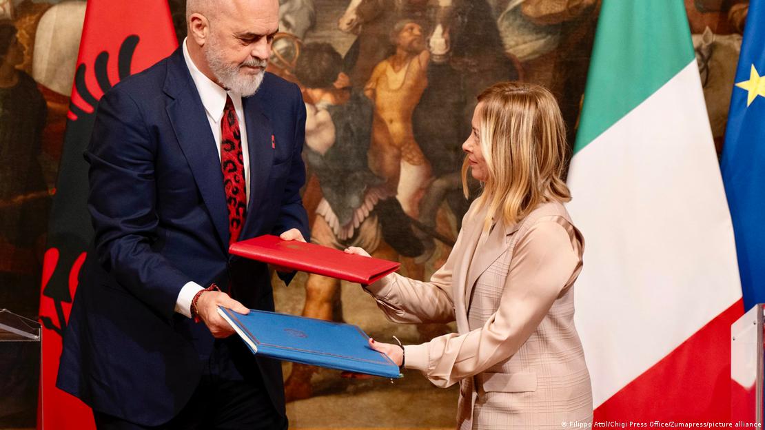 https://www.olympia.gr/wp-content/uploads/2023/11/67323774_906.jpg