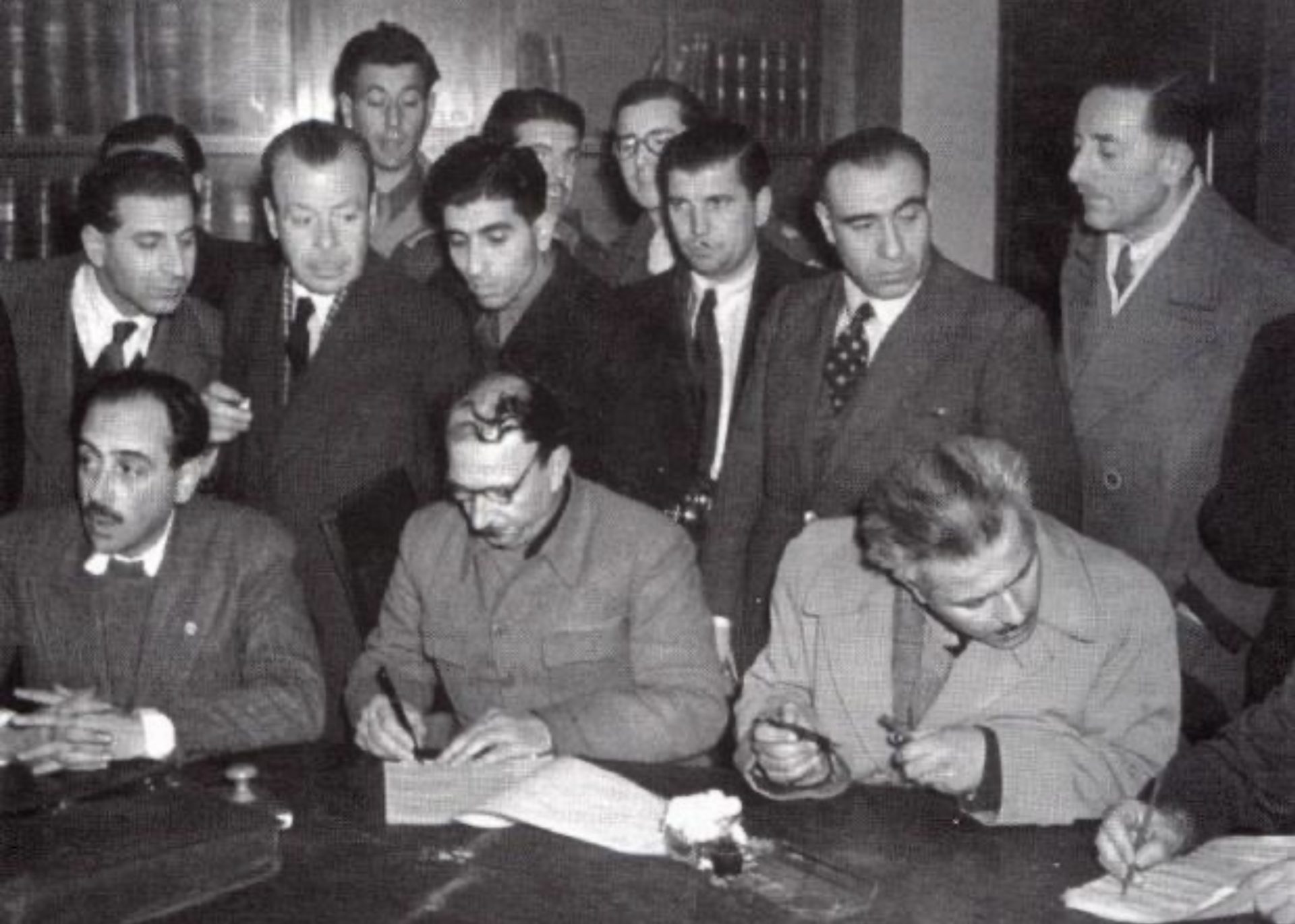 Τα Δεκεμβριανά και η συμφωνία της Βάρκιζας 9 IMG 2268