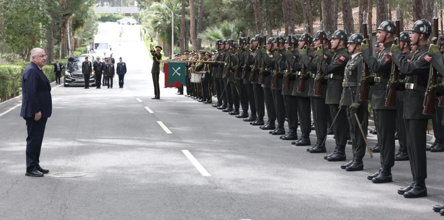 Κατεχομενα: Προκλητικη επεισκεψη του Τούρκου υπουργού Άμυνας που επιθεώρησε τη Διοίκηση του τουρκικού Στρατού