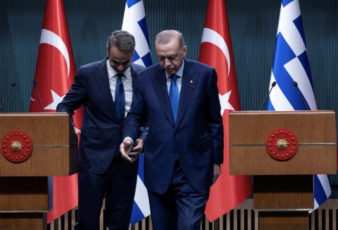 Ο Πρωθυπουργός απέτυχε να πείσει με τις εξηγήσεις του