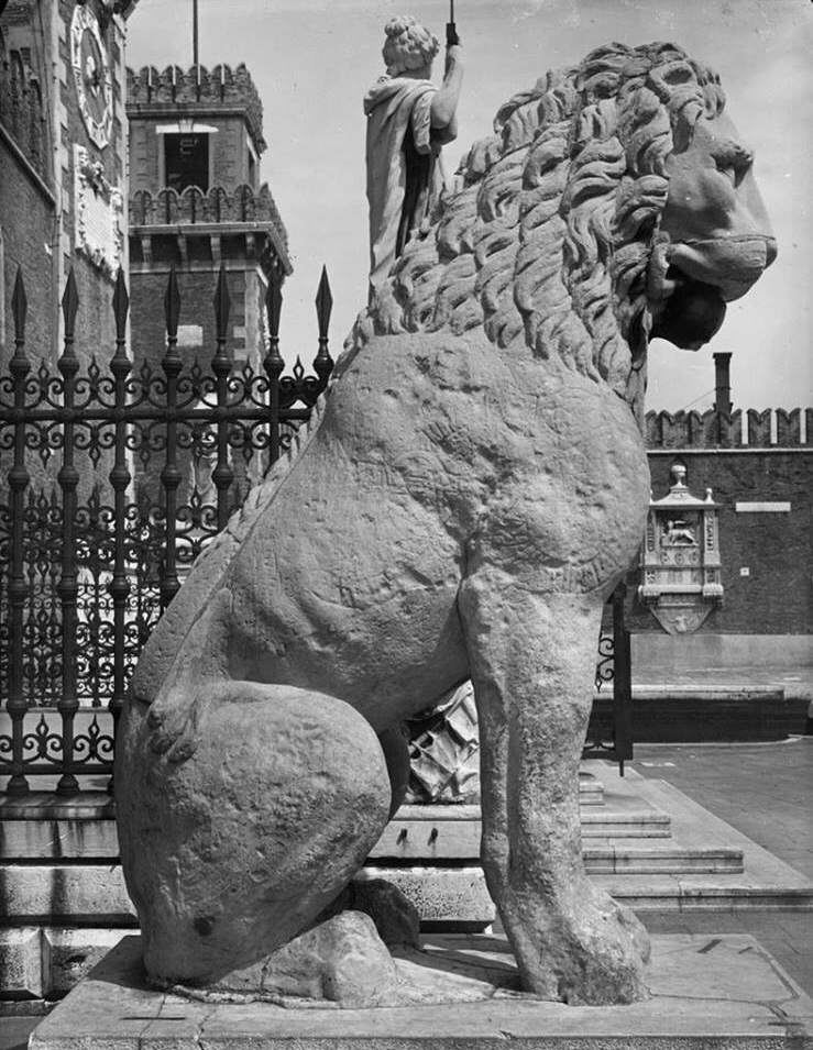 Το κλεμμένο λιοντάρι του Πειραιά 6 IMG 0749