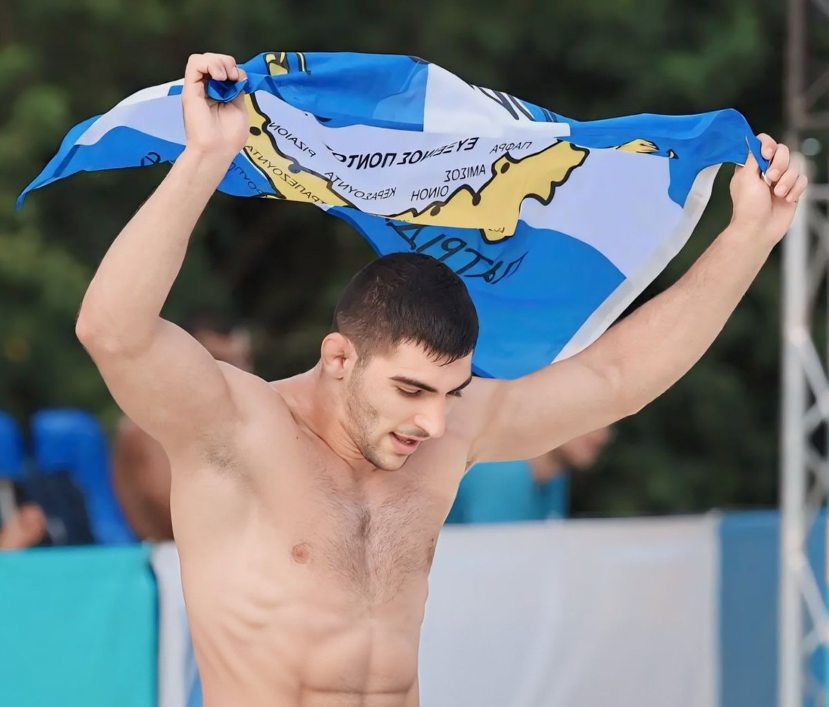 Χρήστος Χριστοφορίδης: Στην απονομή του μεταλλίου πανηγύρισε με την Ελληνική σημαία του Πόντου 6 IMG 2643