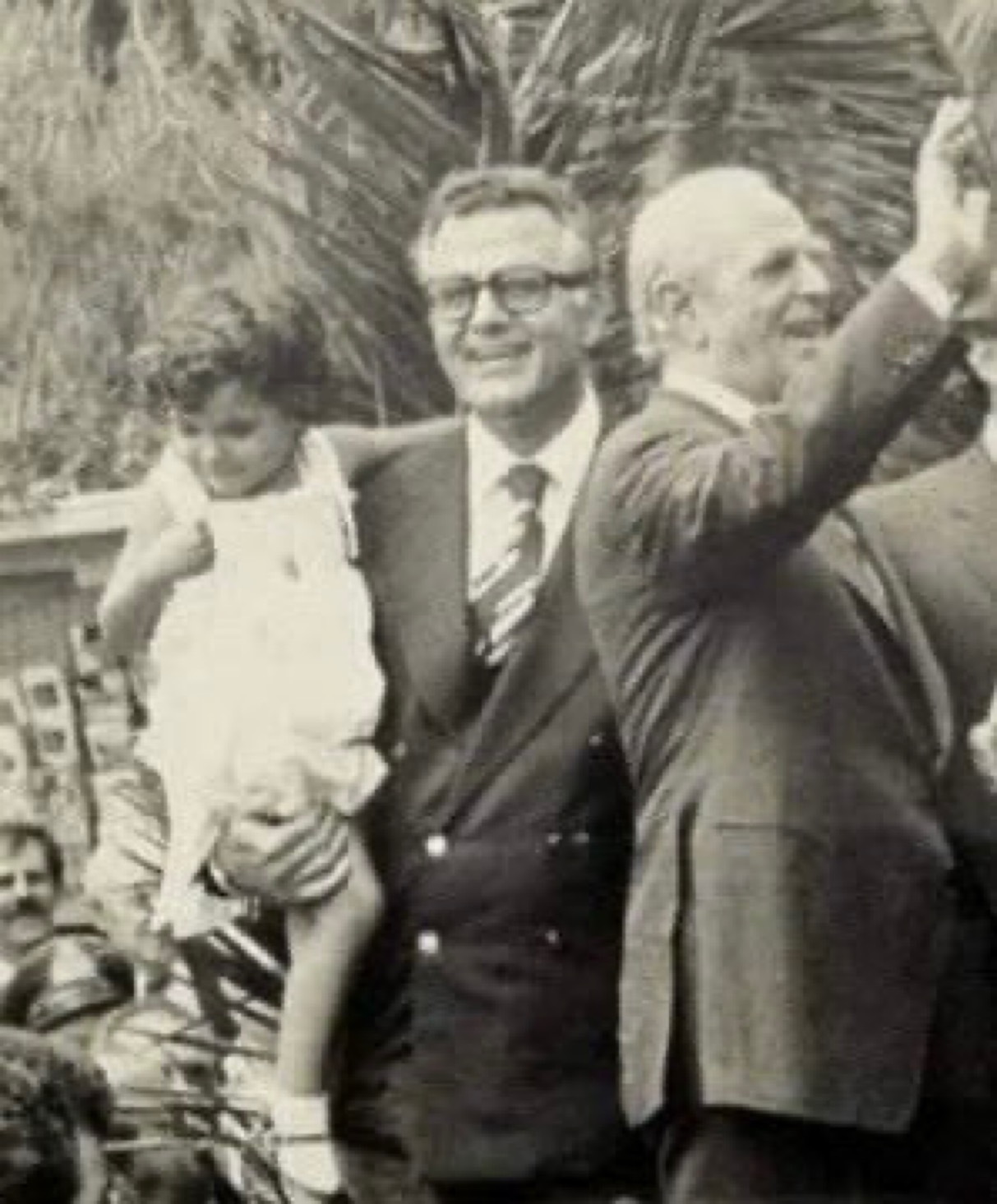 Το μηνυμα με πολλούς αποδέκτες της Ολγας Κεφαλογιαννη για τα 50 χρόνια της ΝΔ και η ιστορική συλλεκτική φωτογραφια που ανέβασε 6 IMG 6208