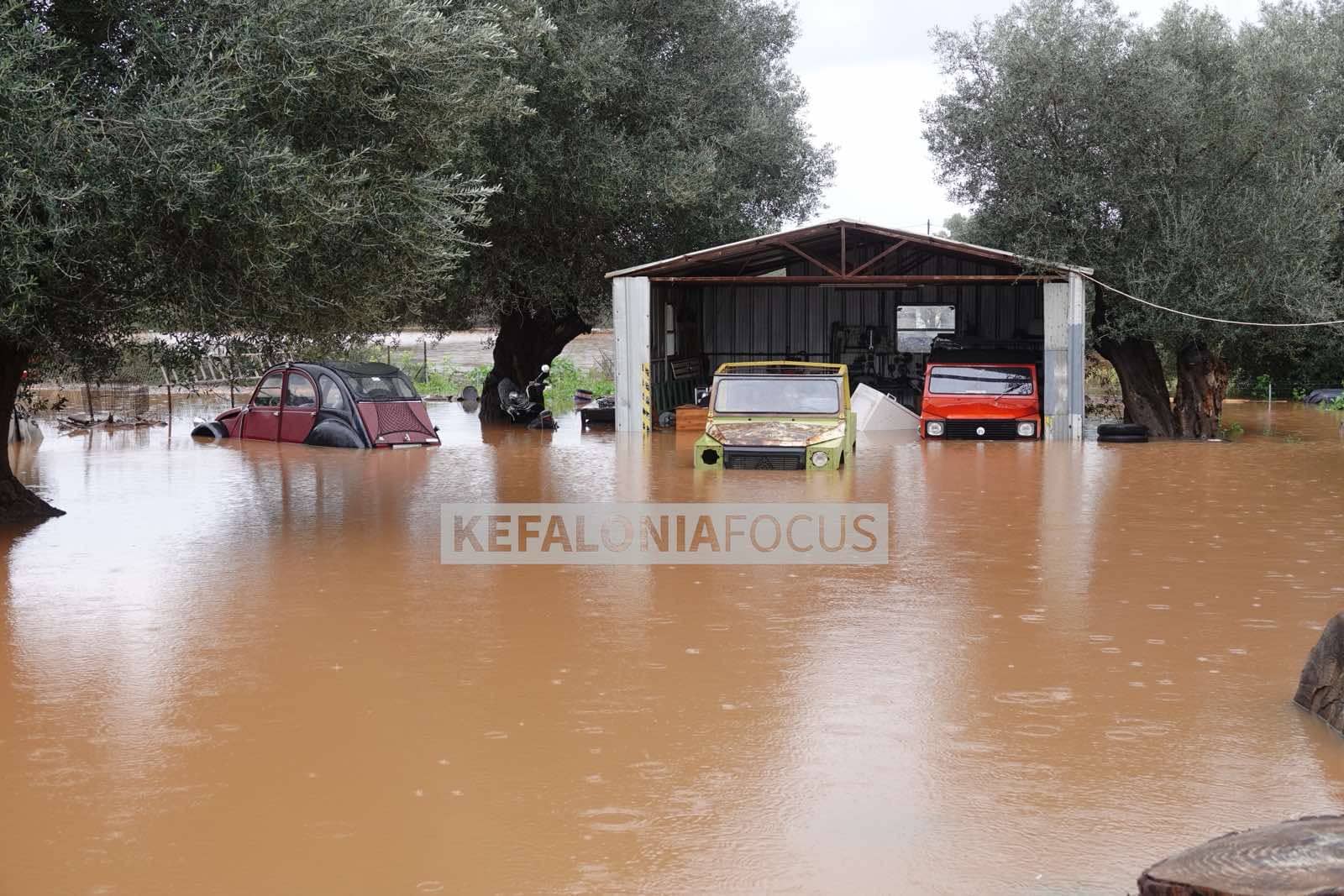 Αργοστόλι: Καταστροφικές πλημμύρες