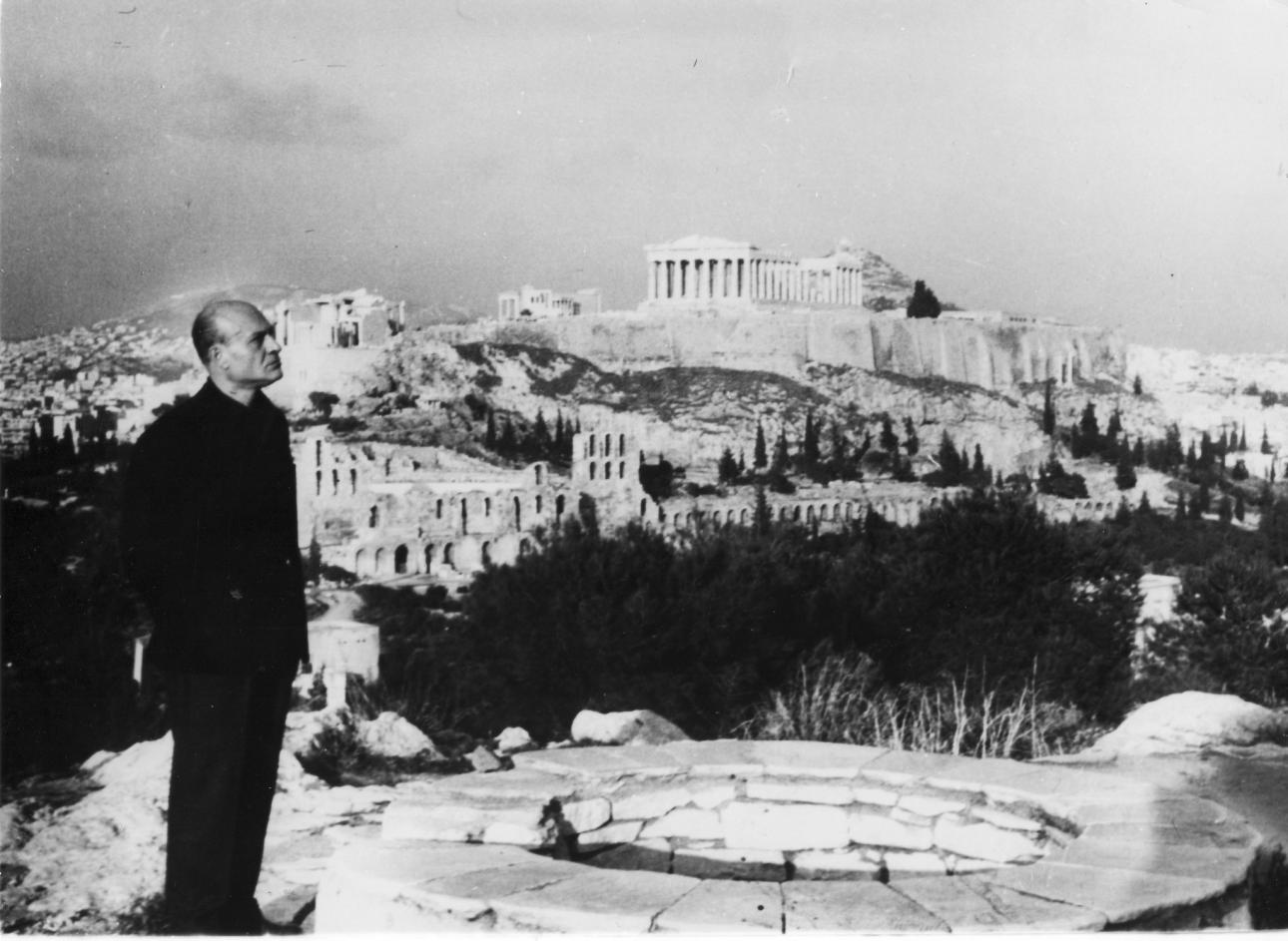 Η Ιουλίτα Ηλιοπούλου μάς ξεναγεί στο σπίτι του Οδυσσέα Ελύτη 17 IMG 5288