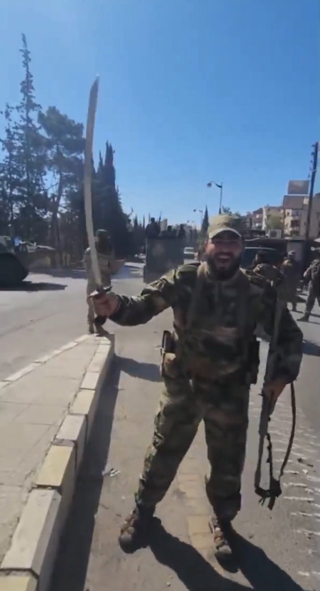 Συρία: Στη Σουβέιντα, με τη χατζάρα στο χέρι, οι ισλαμοφασίστες κηρύσσουν τη «νίκη» τους ενώ οι συγκρούσεις συνεχίζονται 6 IMG 1165