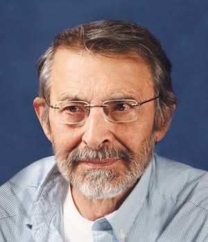 Γιάννης Καλαμίτσης: Ένας κορυφαίος στιχουργός, συγγραφέας και ραδιοφωνικός παραγωγός 8 IMG 7893