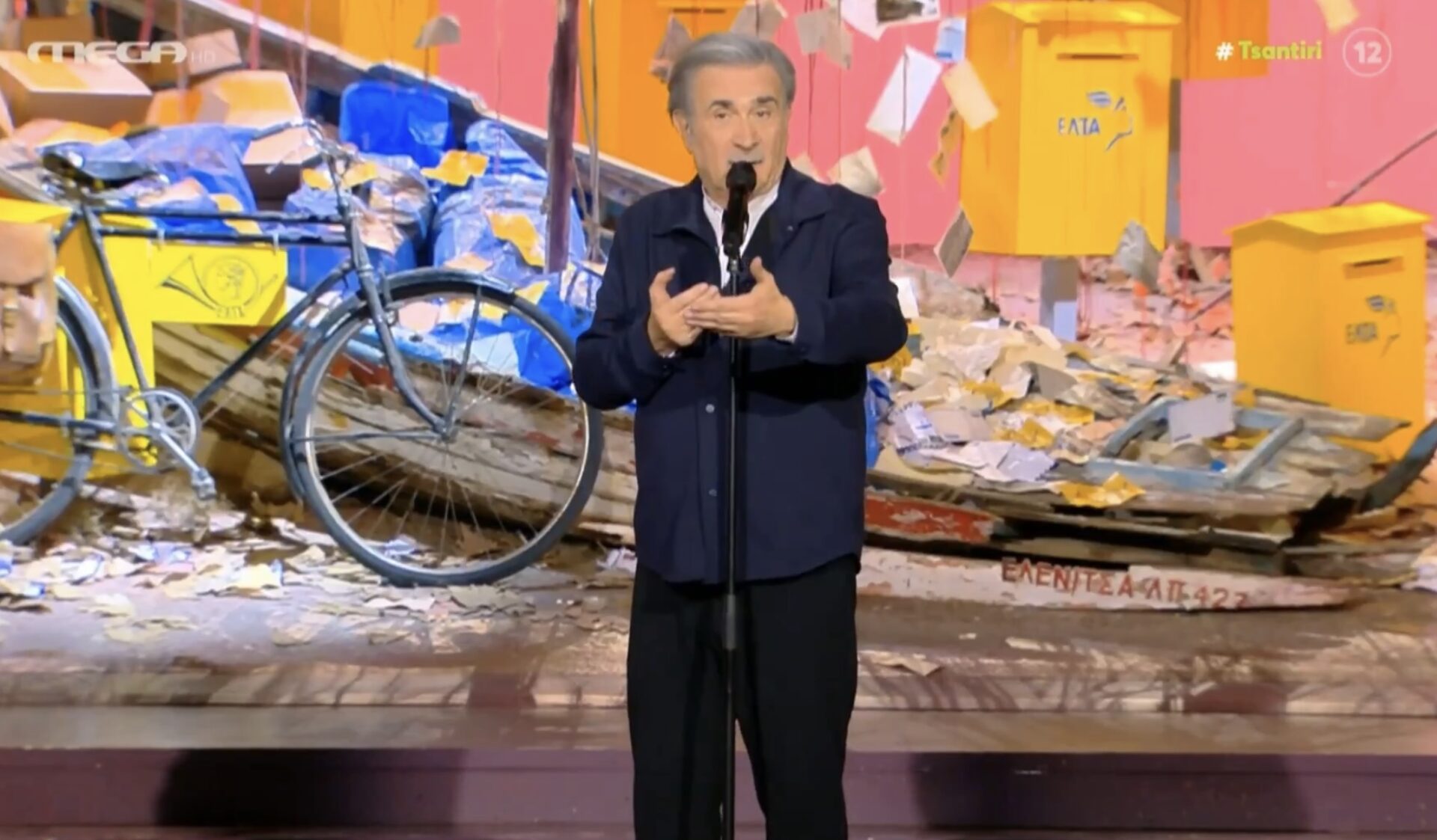 Home 97 Ο Λάκης Λαζοπουλος απαντά στον Γιώργο Λιάγκα: Κύριε Λιάγκα αν ήρθες εσύ μετά από 2.500 χρόνια για να καταργήσεις τον Αριστοφάνη, άργησες!