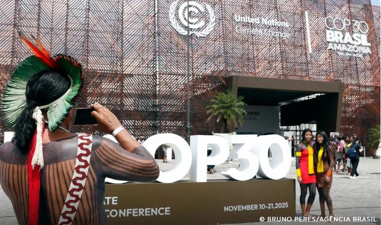 Μπελέμ: Ιθαγενείς διαδηλωτές διακόπτουν τη σύνοδο κορυφής του ΟΗΕ για το κλίμα