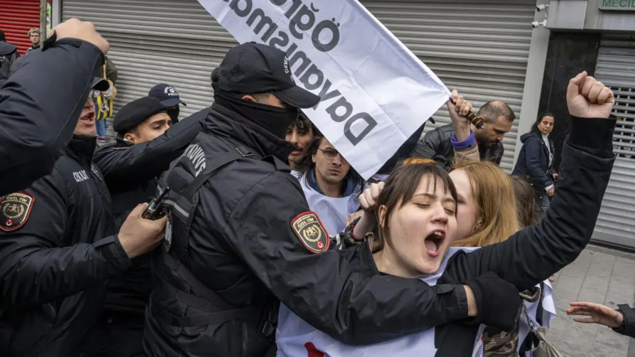 Χιλιάδες οι υποθέσεις βασανιστηρίων στην Τουρκία