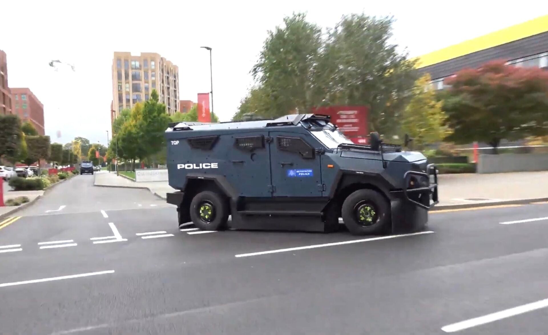 Οι Βρετανοί ετοιμάζονται για τον εμφύλιο που πλέον μοιάζει αναπόφευκτος 26 IMG 9856