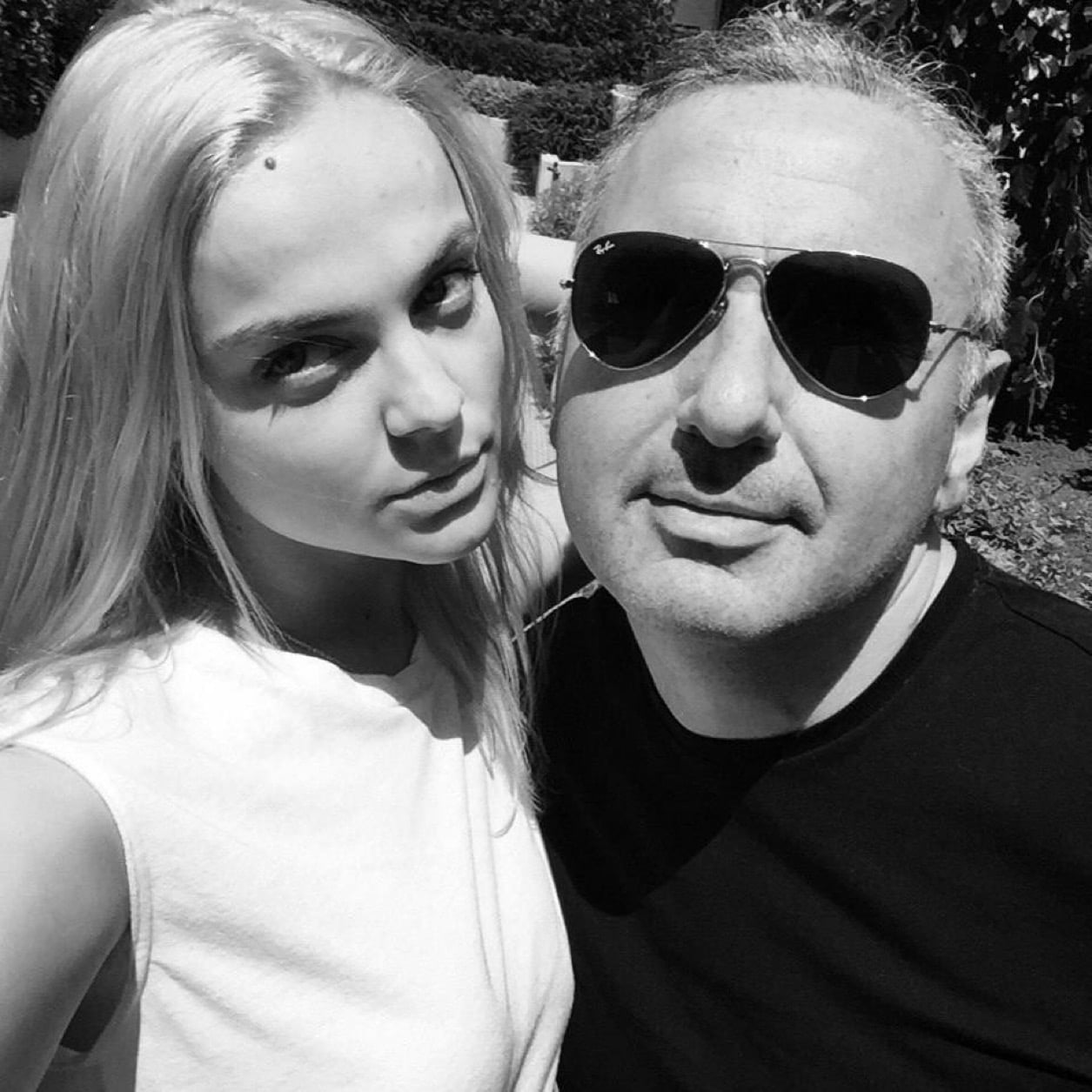 Ο Έπσταϊν και τα Μοντέλα από την Ουκρανία 6 IMG 2098