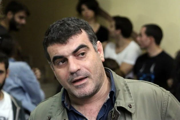 Σάλος με την φωτογραφία του Κώστα Βαξεβάνη για "τα αδέσποτα της πολιτικής" 6 IMG 6190