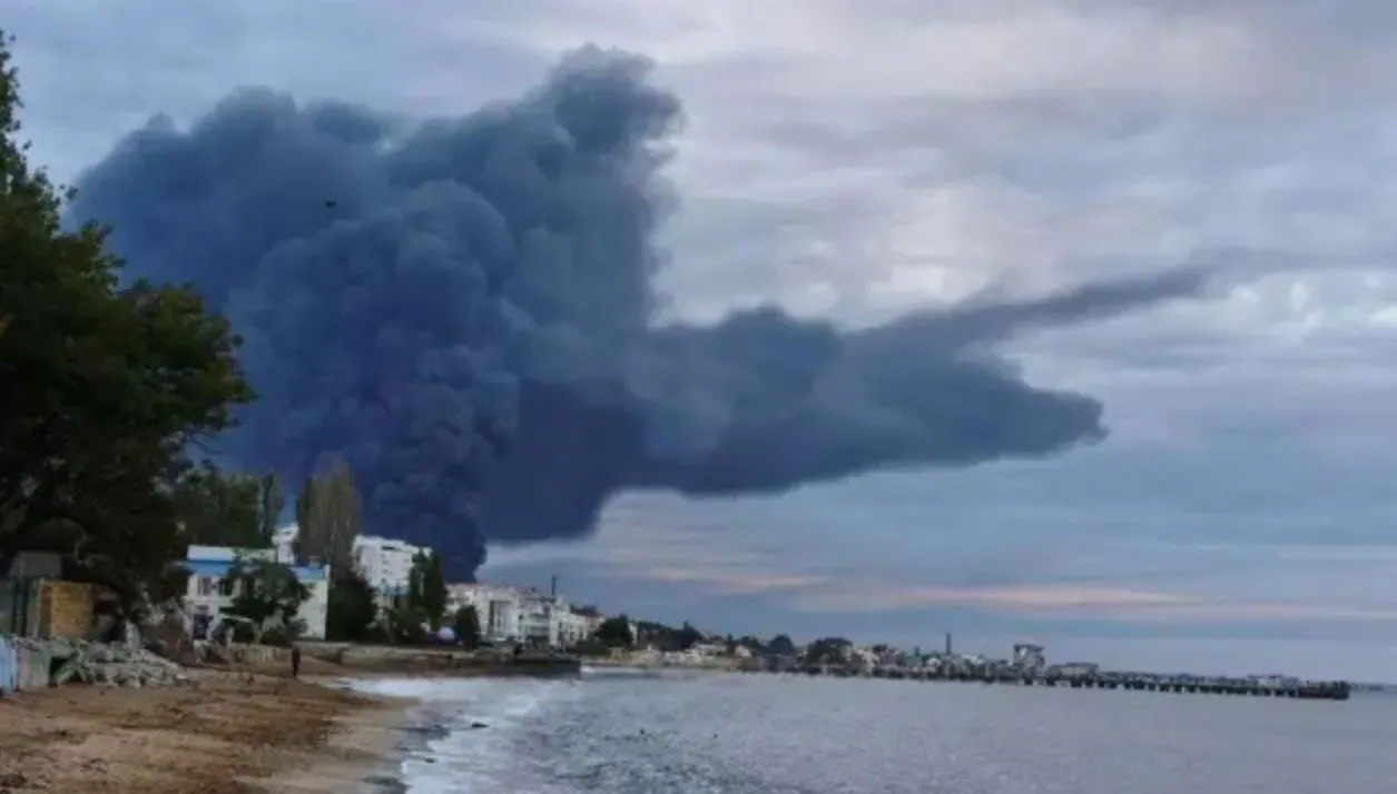 Οι βρετανικές μυστικές υπηρεσίες αναφέρουν ότι η Ουκρανία έπληξε την Κριμαία και προκάλεσε ζημιές στα φέριμποτ του Κερτς