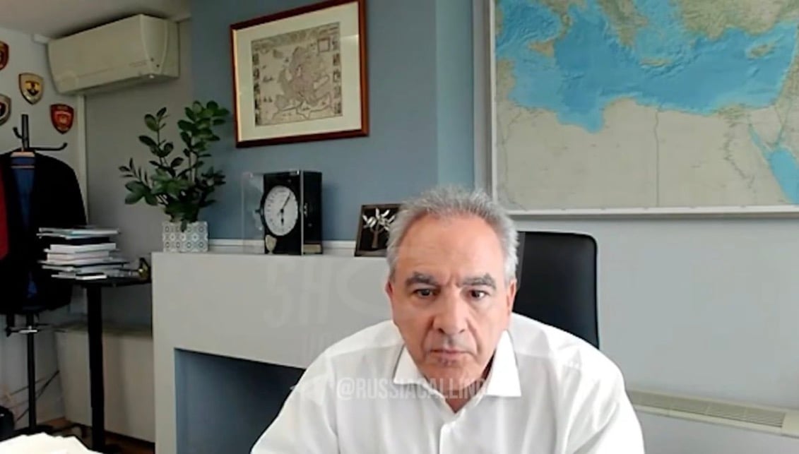 Αν ο Ντόκος μιλούσε από το σπίτι του και όχι από το υπηρεσιακό του γραφείο τότε…..