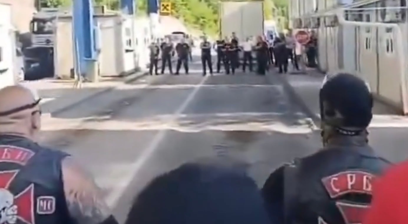 Οι αρχές του ψευδοκράτους του Κοσόβου απαγόρευσαν την είσοδο σε Σέρβους μοτοσικλετιστές