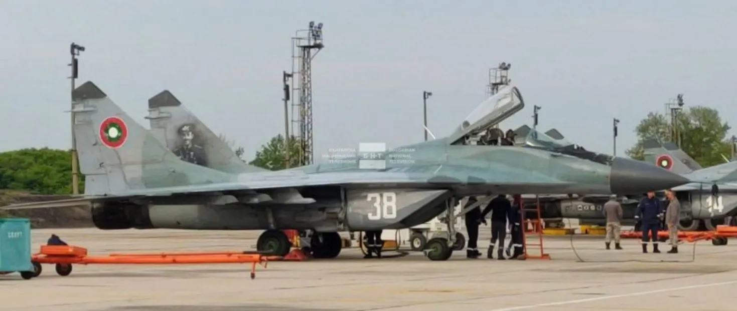 Η Βουλγαρία αναζητά μεταχειρισμένα μαχητικά και ανταλλακτικά για MiG-29 λόγω καθυστερήσεων στα F-16