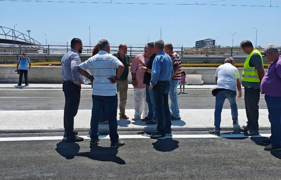 Άνοιξαν η γέφυρα του Ιλισσού και η παλιά παραλιακή οδός στο ύψος Μοσχατου Καλλιθέας 4 IMG 0544