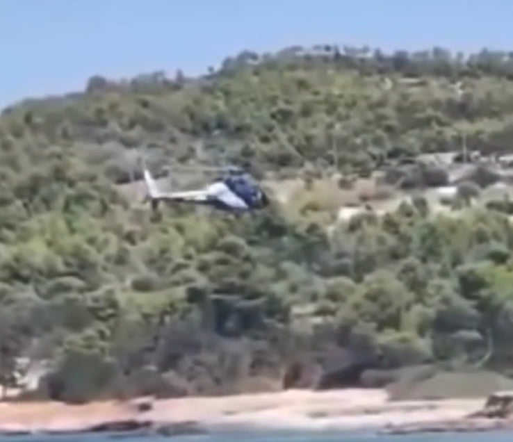 Παράνομη προσγείωση ελικοπτέρου σε γεμάτη παραλία στις Σπέτσες