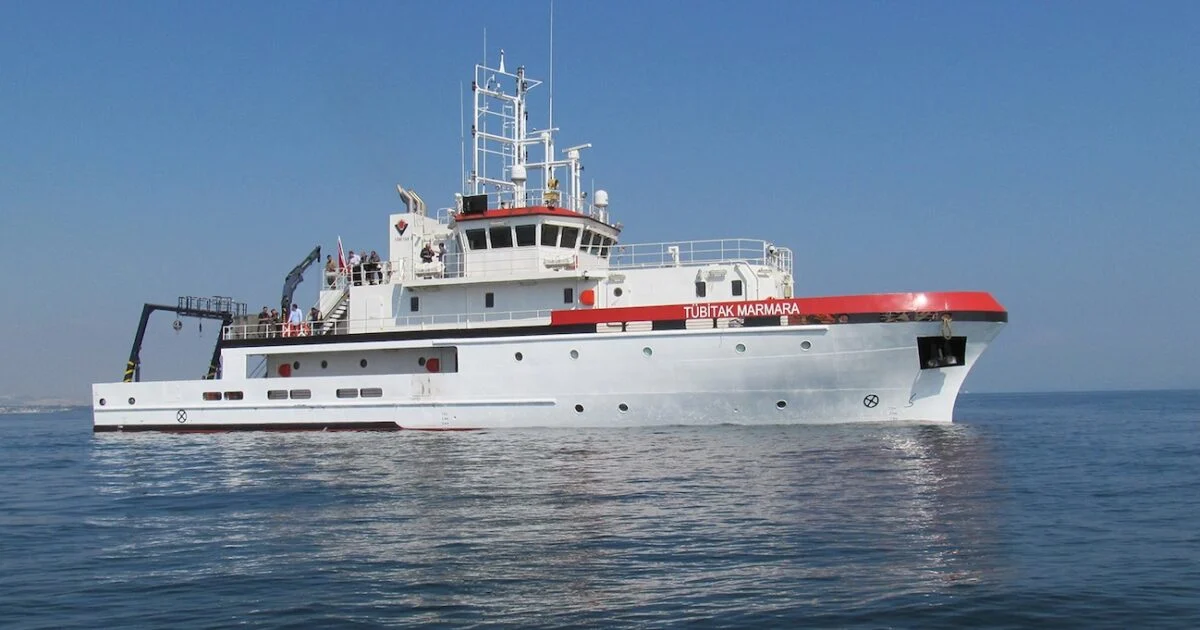 Μέχρι και υποβρύχιο έστειλε η Τουρκία στο Καστελόριζο για το Tübitak Marmara