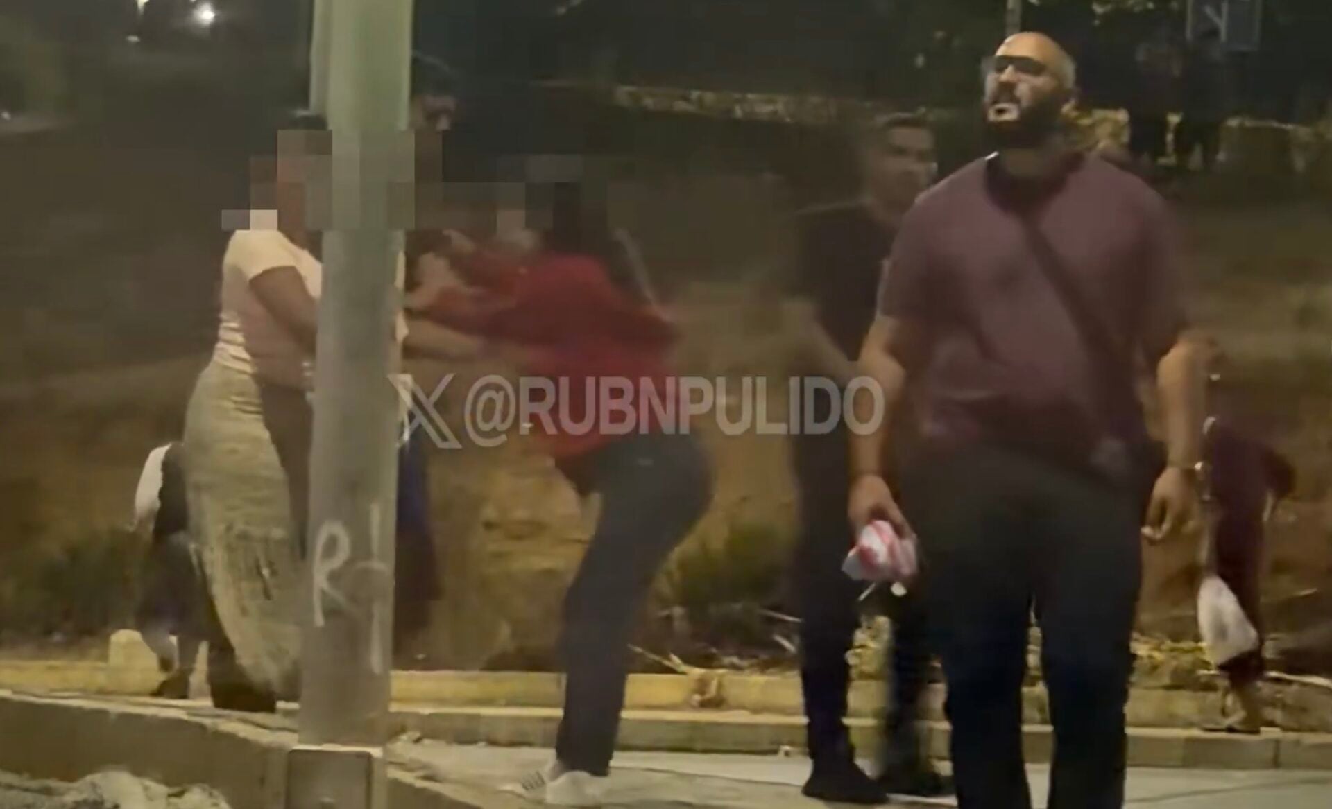 Θέουτα: Μαροκινοί κακοποιούν κορίτσι σε δημόσια θέα