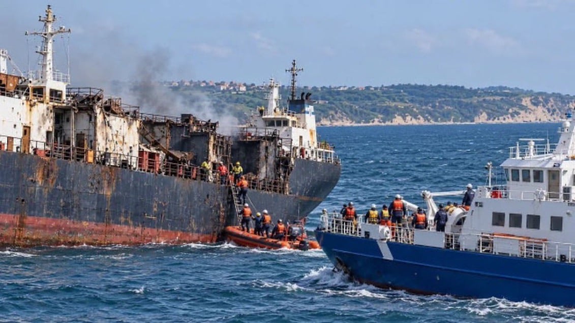 Τουρκικών συμφερόντων και τα δύο πλοία που χτυπήθηκαν στη Μαύρη Θάλασσα, σύμφωνα με πληροφορίες!