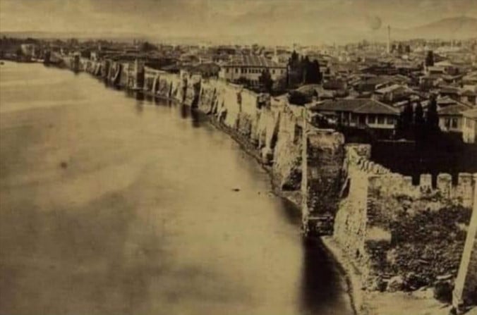 Τα χαμένα τείχη της Θεσσαλονίκης: Φωτογραφία από το 1860 5 IMG 3788