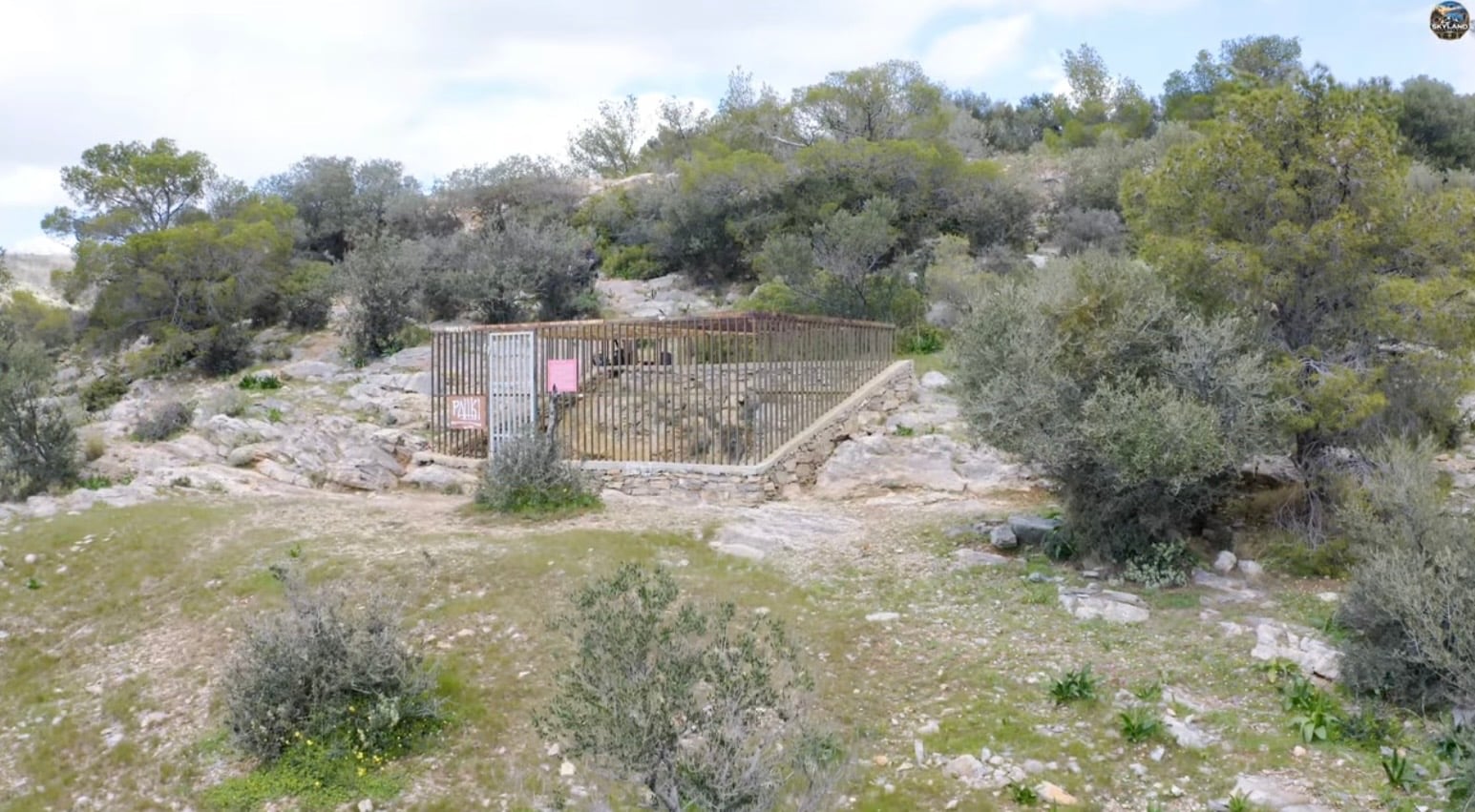 Σπήλαιο Νυμφολήπτου στη Βάρη Αττικής: Το αρχαίο ιερό των Νυμφών στον Υμηττό