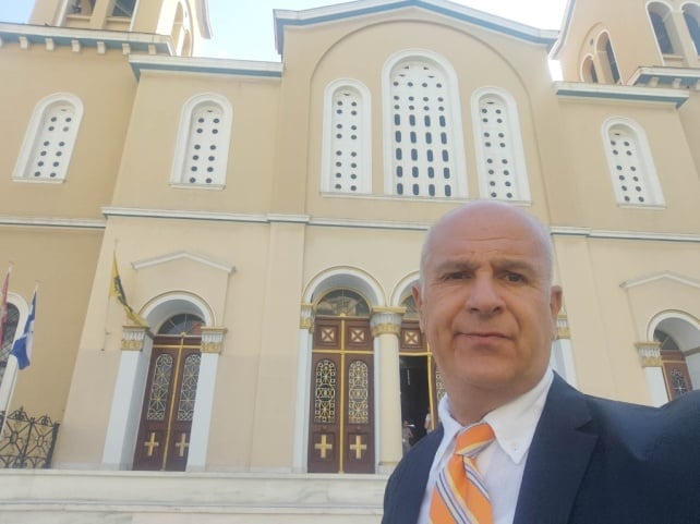 Η πανέμορφη και μεγαλοπρεπής εκκλησία της Ευαγγελίστριας στον Πειραιά