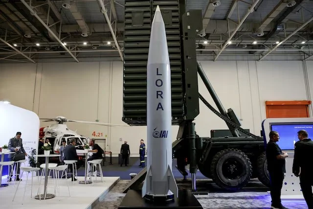 Ισραηλινός πύραυλος LORA: Με βεληνεκές τα 500 χλμ προσφέρει στην Ελληνικό Στρατό τη δυνατότητα βαθέως πλήγματος