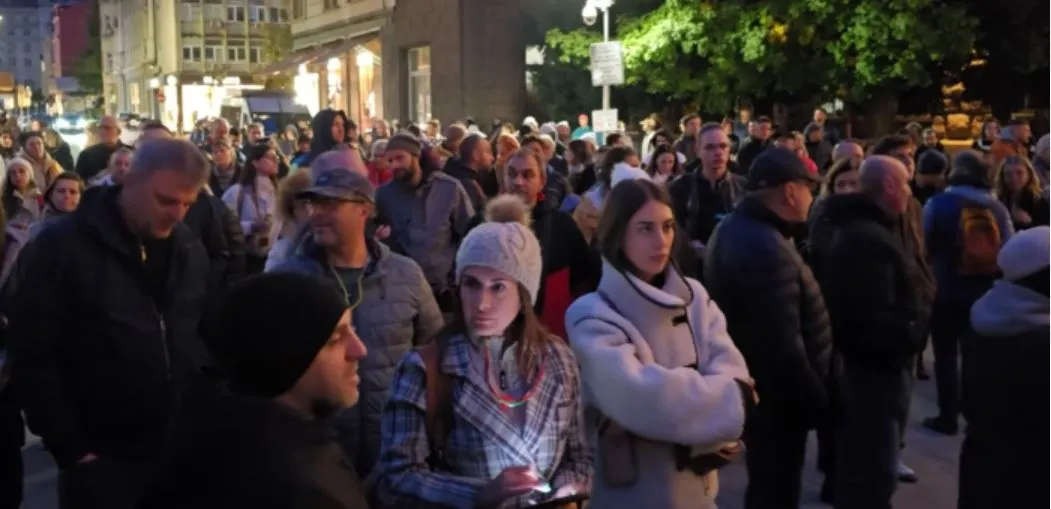 Διαδηλώσεις στη Σόφια με αίτημα τις παραιτήσεις της Προέδρου και του πρωθυπουργού