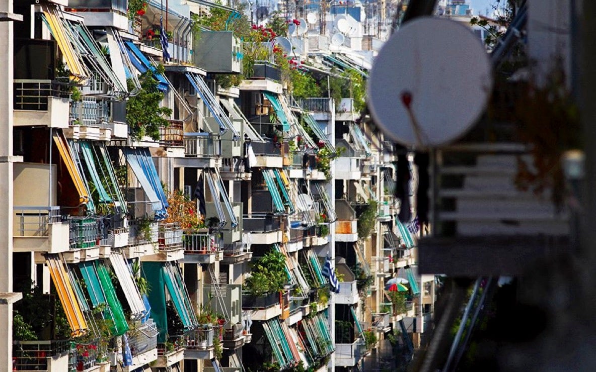 Ξεσπιτώνοντας τους Έλληνες, με σχέδιο
